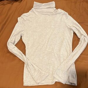 H & M Turtleneck Heather Beige